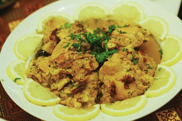 Chicken tajine with olive and lemon